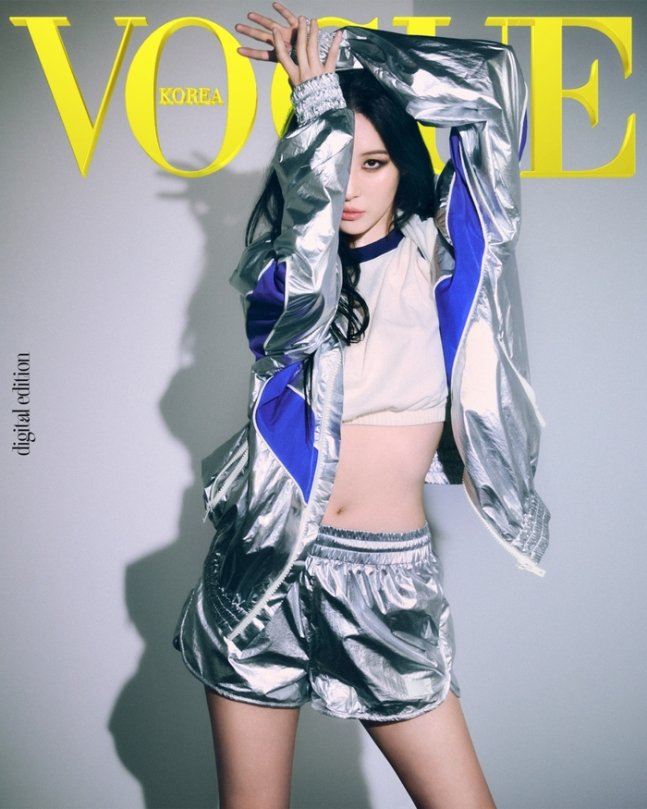 韩国女歌手宣美最新杂志写真曝光