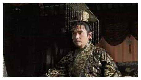 为何中国人从不提自己的血统?网友:只有选宠物才论血统|皇帝|君王|君权|王侯将相|自家人_新浪新闻