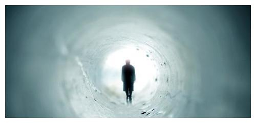 人死后意识能存在多久?研究表明,死亡第一阶段能知道自己的死亡