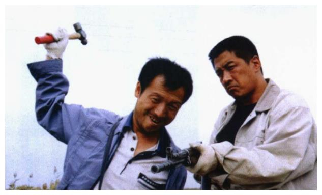 饰演白宝山的丁勇岱,当年就没觉得他是个演员,演活了一个悍匪|电视剧|刑侦|话剧团|内蒙古|琅琊榜_新浪新闻