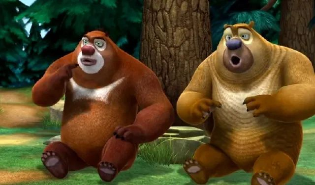 其实,熊大和熊二从形态特征上来看,褐色毛发且耳朵