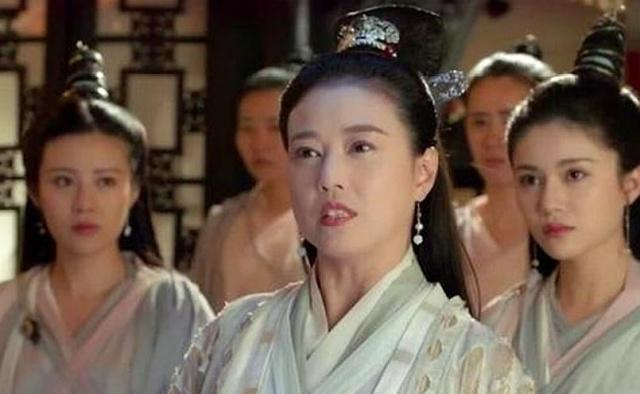 《倚天屠龙记》灭绝师太武功有多高?这三个细节或许能够说出答案