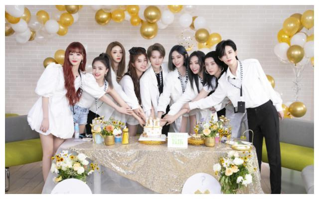 虞书欣生日the9祝福四位成员没动静被质疑正好符合杨幂说的话