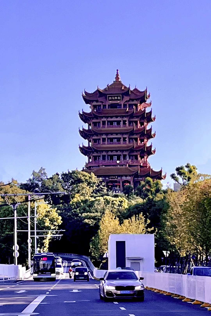 看,黄鹤楼(武汉市武昌区 黄鹤游园)