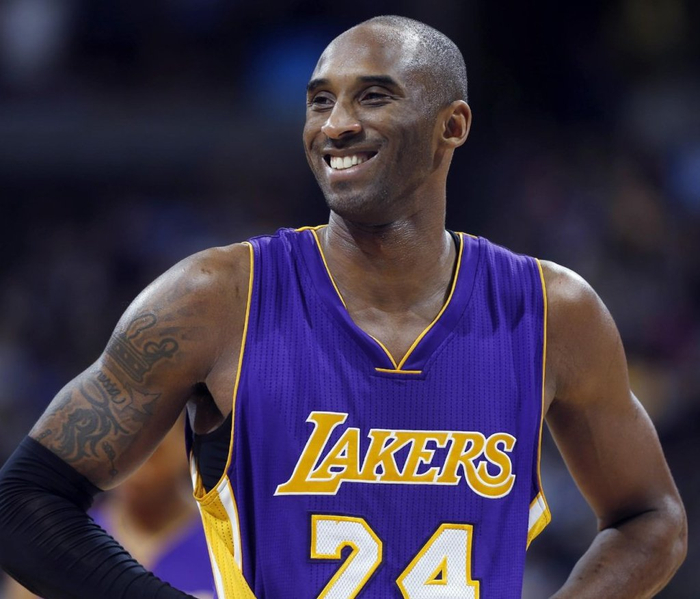 科比生涯最大的错误是跟奥尼尔闹翻,年龄摆在那里,有优势|科比|奥尼尔