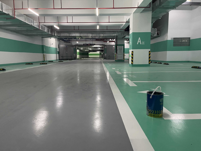 地下停车场地坪