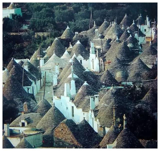 我有爸爸你有吗,如果朋友这样说，你会怎么想？