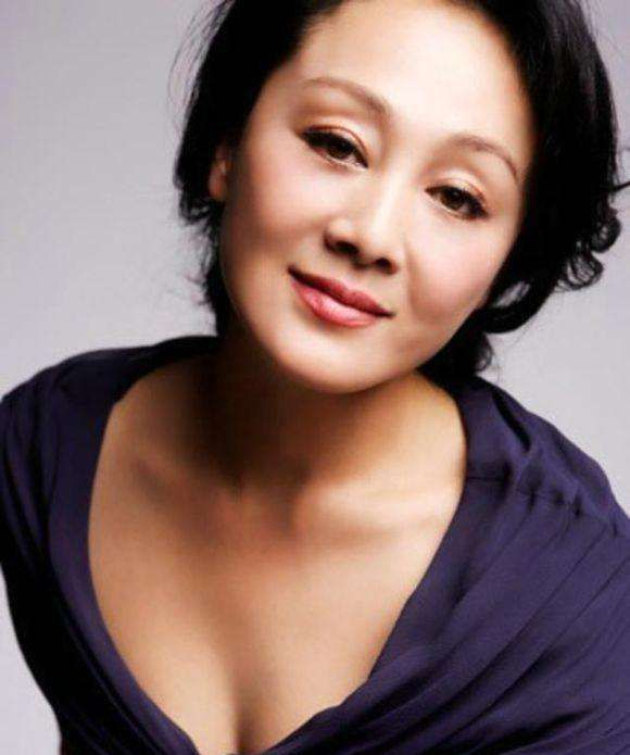 最美演员王姬,把对儿子的爱作为最长情的告白!