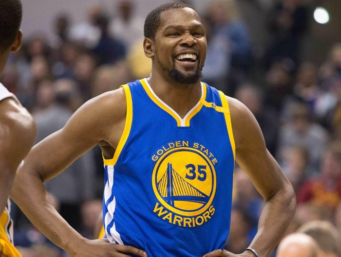 杜兰特当年加盟没有任何问题,错在自由身加盟,没给雷霆队筹码|杜兰特