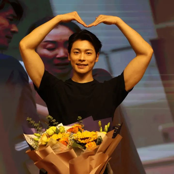 太赞了吧!|朱鹮|王佳俊|名家_新浪新闻