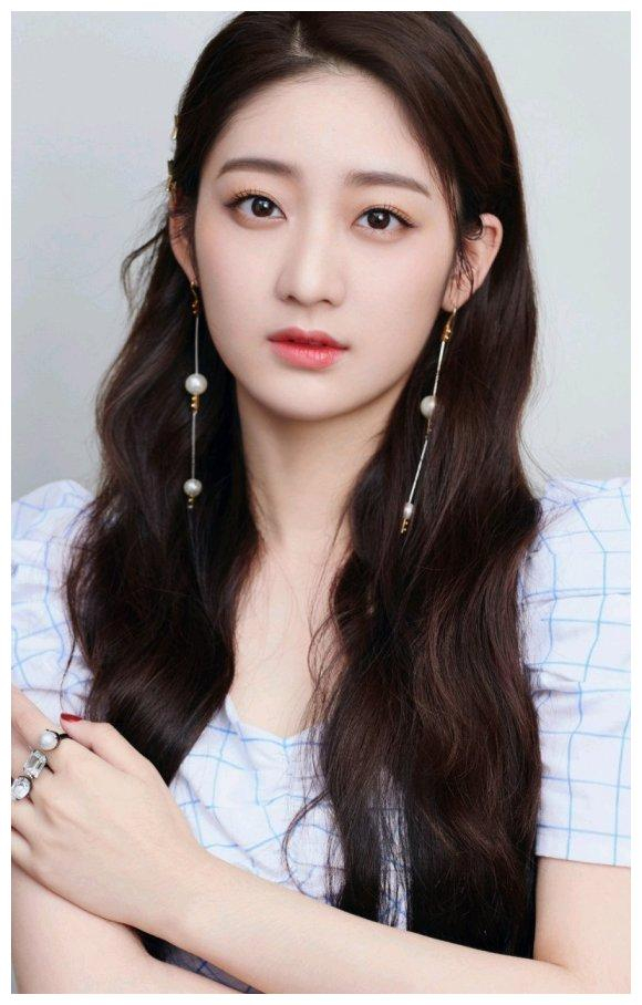 盘点一些不出名的娱乐圈新人美女，谁比较漂亮有潜质？