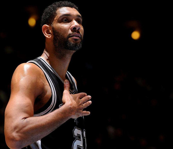 马刺队史5冠都跟邓肯有关,队史第一人位置无人可撼动|邓肯|马刺队|队