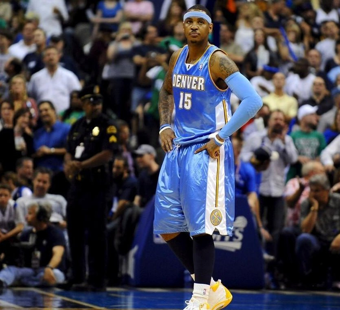 掘金队虽不会退役安东尼的球衣,但他是掘金队史最伟大的巨星之一