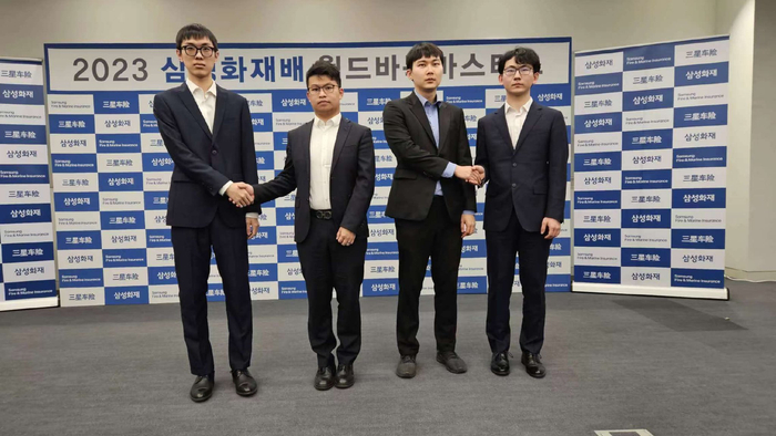 谢尔豪兵不血刃胜许嘉阳 首次杀入三星杯决赛|谢尔豪|九段|许嘉阳