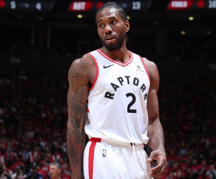 伦纳德本有机会成为联盟第一人可惜他选择了离开马刺队