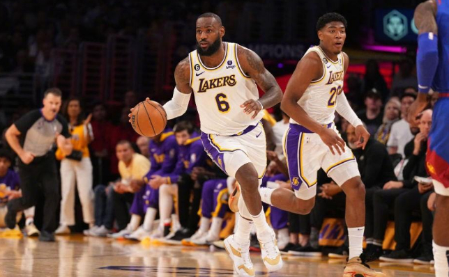 03濒临出局头号罪人揪出湖人美梦破碎全新三巨头诞生