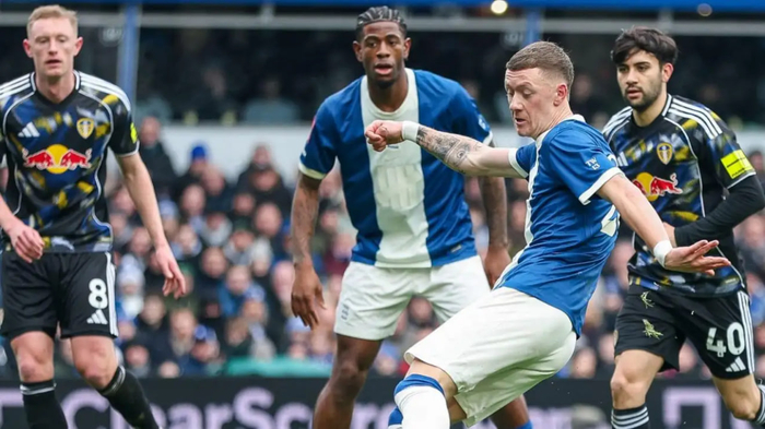 内维尔盛赞塞斯科崛起：或成曼联复兴关键一步