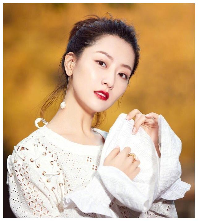 曾与胡歌,李现,张若昀搭档!《神话》演员白冰产后瘦到98斤