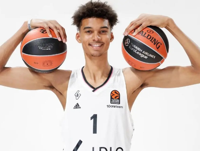 文班亚马新秀表现引关注