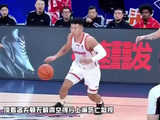 43分创国内新高，霸气凝视洛夫顿，中国男篮迎来2号位新答案