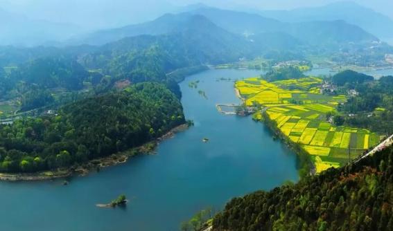 中国花亭湖风景名胜区图片