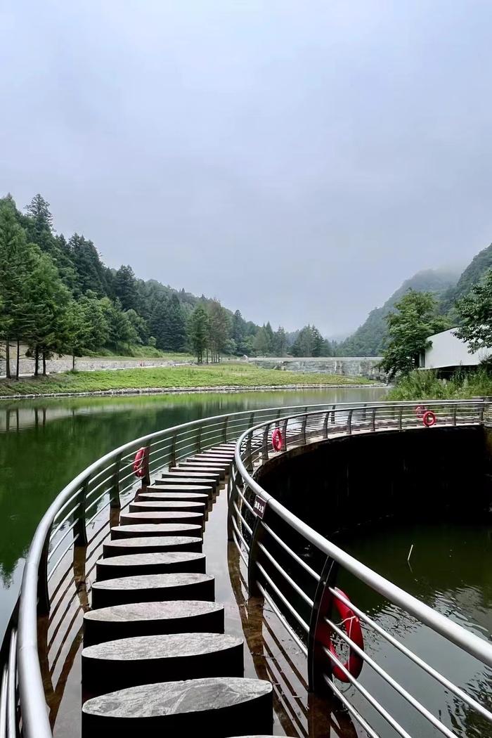 神农天池景区·(神农架林区松柏镇)