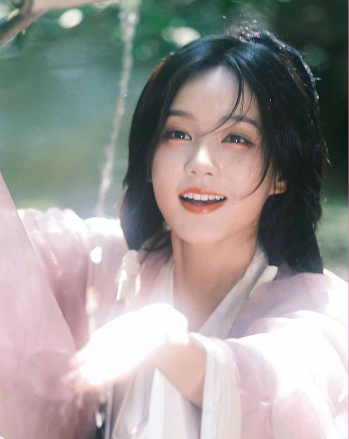 古风美少女极具东方的美感惊艳时光盛世美颜