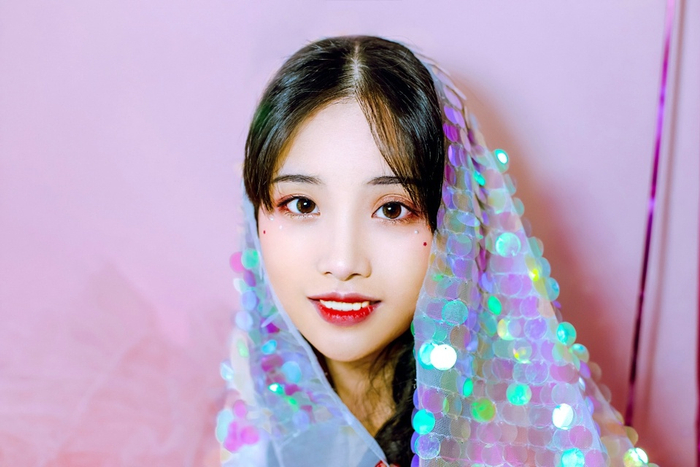 青春少女可爱笑容优雅俏皮阳光唯美写真