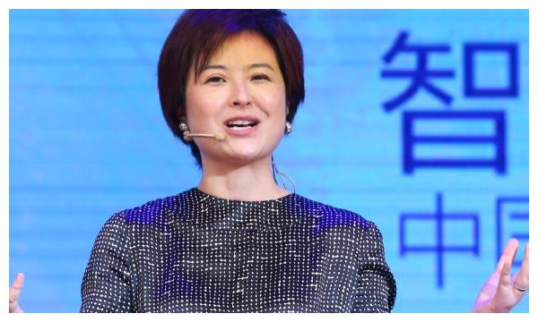 47岁的张泉灵，因一场乌龙“患癌”事件离开央视，她如今怎么样了__财经头条