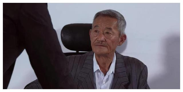 “妹大爷”应宝林:曾是国家一级演员,76岁因一句“脏话”爆红_新浪新闻