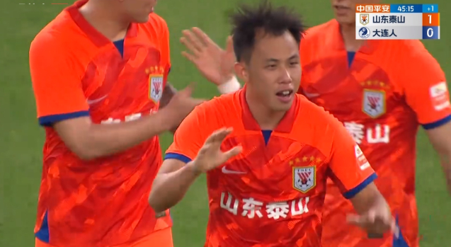 从坐穿冷板凳到连续3场首发黄政宇拼出主力位置泰山队升至第5