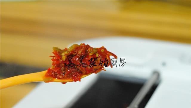 它是“蔬菜之王”，比生发剂还管用，头发越吃越密，晚上吃不长肉