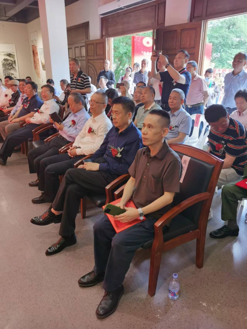 "与祖国同行·颂巨龙腾飞" 全国 "双 百 展" 在榕举行