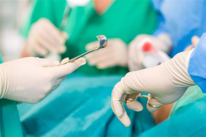 正经提醒进行4种手术时可能需要全身裸露不要太害羞