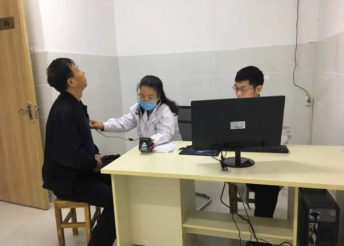 最容易出问题的公务员体检的3项|体检|转氨酶|公务员_新浪新闻