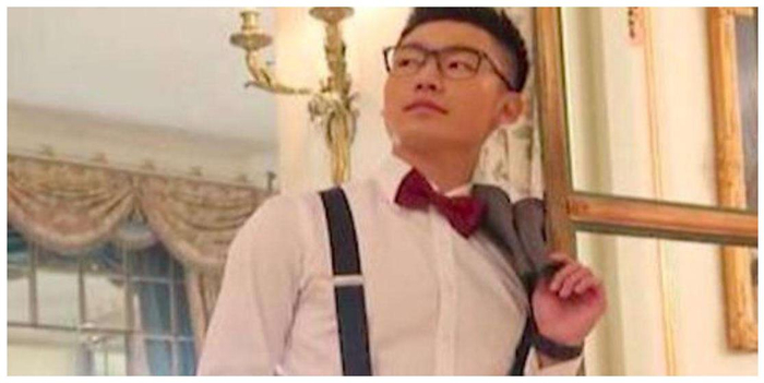 52岁央视名嘴白岩松,娶美丽妻子23年恩爱如初,22岁儿子一表人才__财经头条