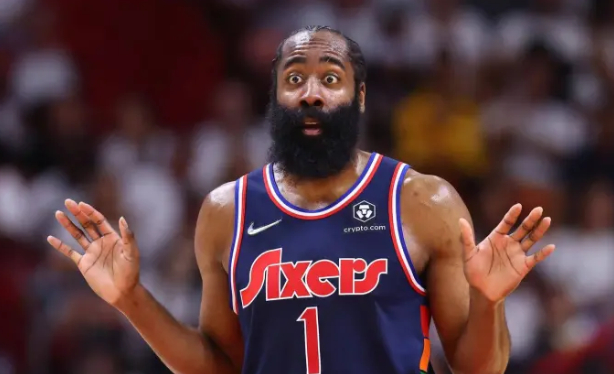 哈登携手新援冲击季后赛