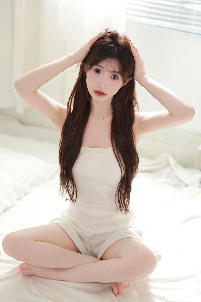 可爱仙女迷人优雅笑容清纯唯美写真