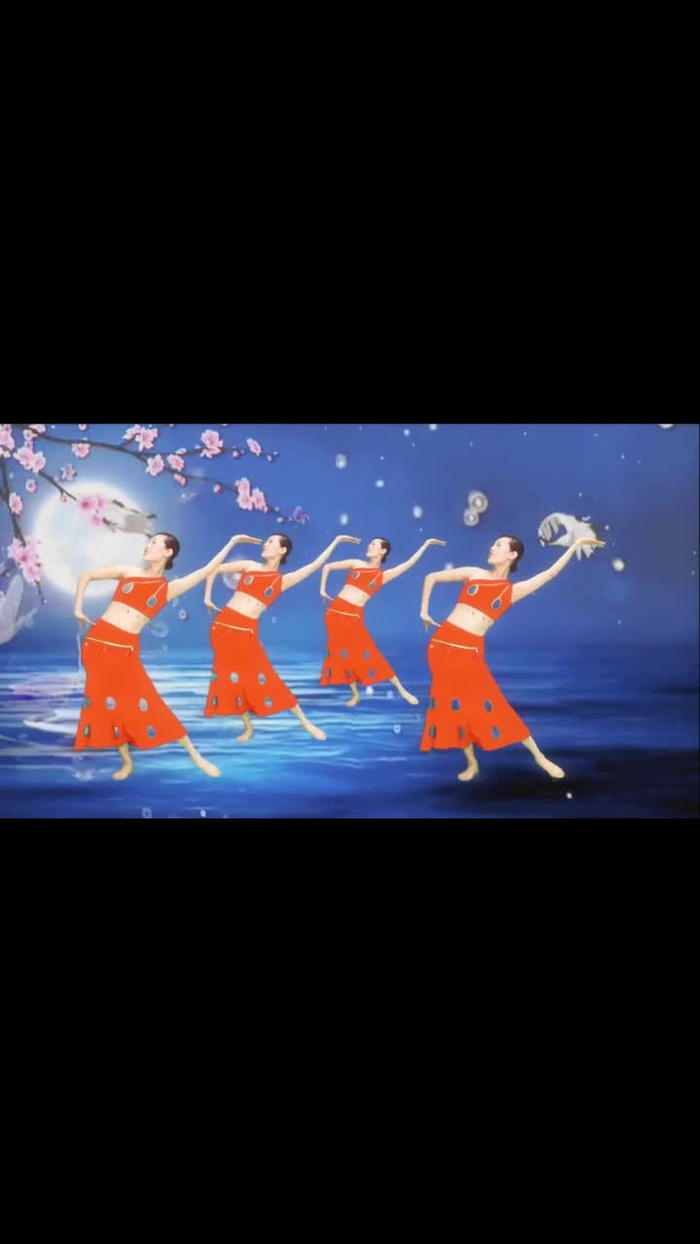 请你欣赏傣族舞《水月亮》月圆家更圆