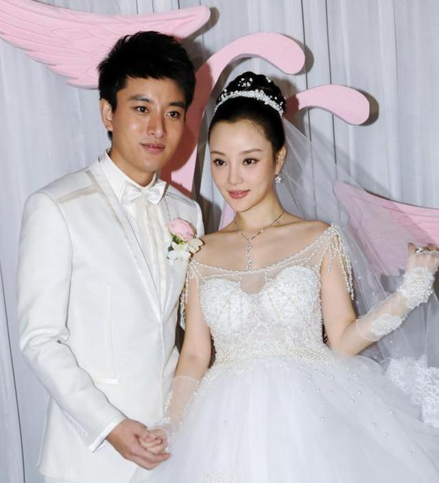 8年后再看“插刀教”事件：帮腔的杜淳、李晨，贾乃亮现状如何？