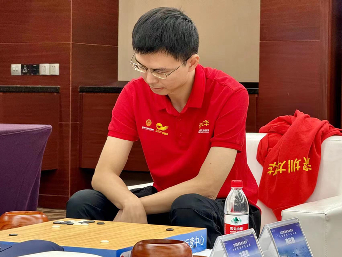 图源:oro陈晓助12:00 第5届韩国最强棋手战循环圈 李昌锡vs申旻埈3月