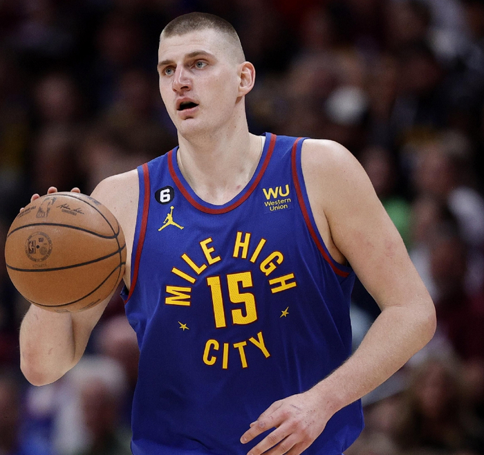 库里与约基奇巅峰对话引燃丹佛高原大战