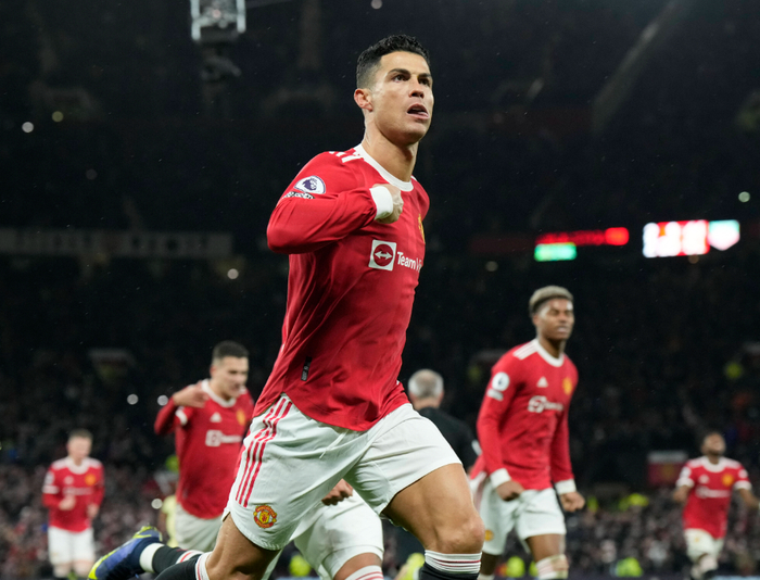 力挺偶像c罗曼联8000万巨星摊牌打脸恩师滕哈赫本轮集体开演