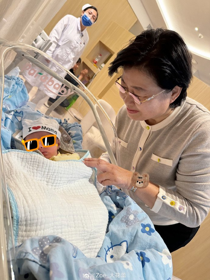 前中国女排队长曾春蕾产下第二子,34岁变身"一家四口"|曾春蕾|中国