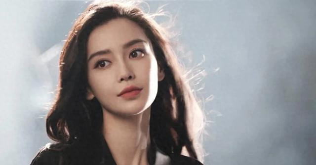 杨颖风波后首获正向热搜,引起网友热议