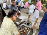 海外围棋掠影｜行李里装着海盐，八轮棋换来三胜八位朋友