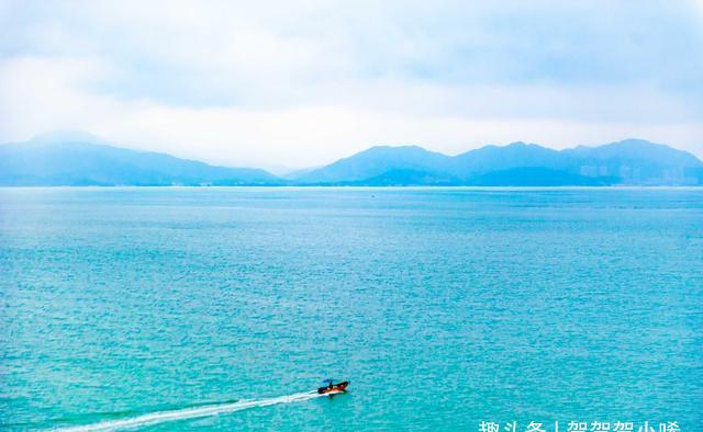 深圳最美的沙滩之一水清沙白只有当地人才知道的休闲胜地