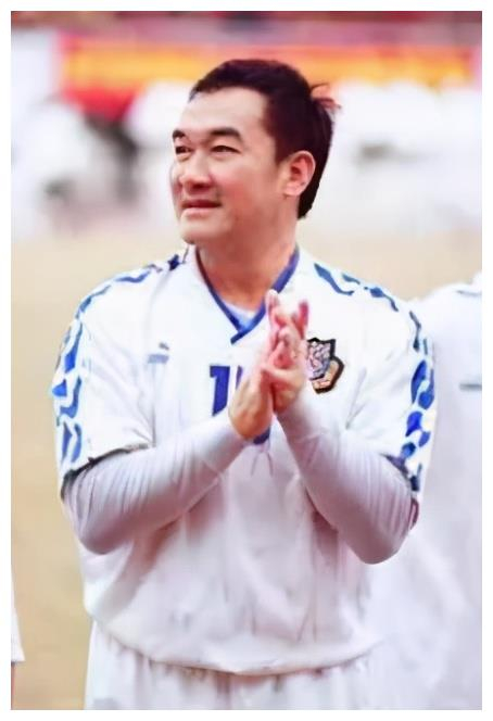 “老戏骨”梁家仁，多次出演金庸武侠剧，拍戏应紧随时代潮流