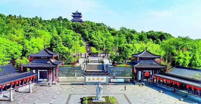 四川一个县市由绵阳代管境内拥有三大高铁站曾是李白的故乡