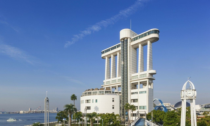 是日本中部爱知县西部的城市，也是爱知县县厅所在地
